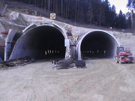 Tunel Bôrik - súčasť diaľnice D1